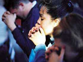 praying woman